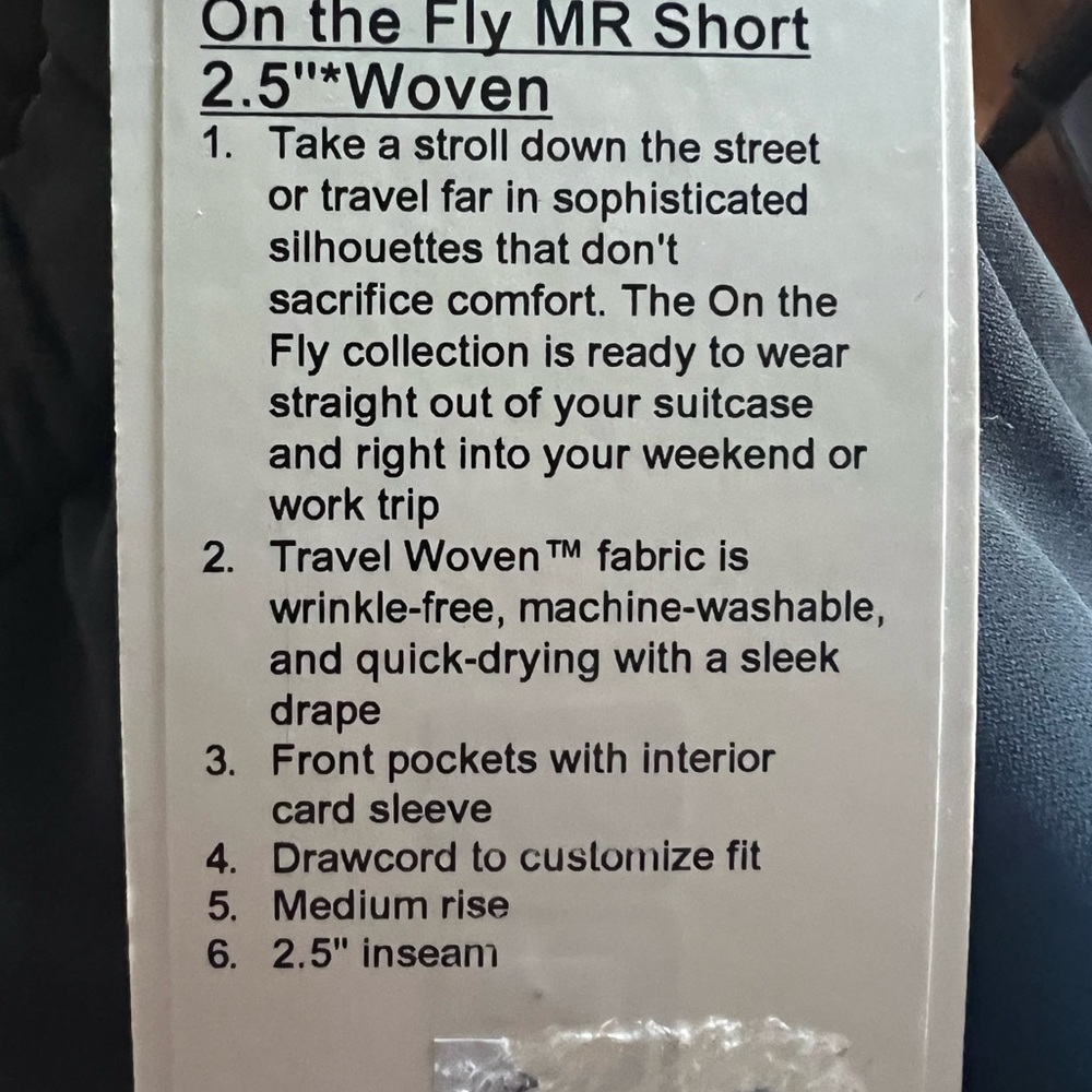 Lululemon On The Fly midrise MR shorts 2.5” woven black NWT